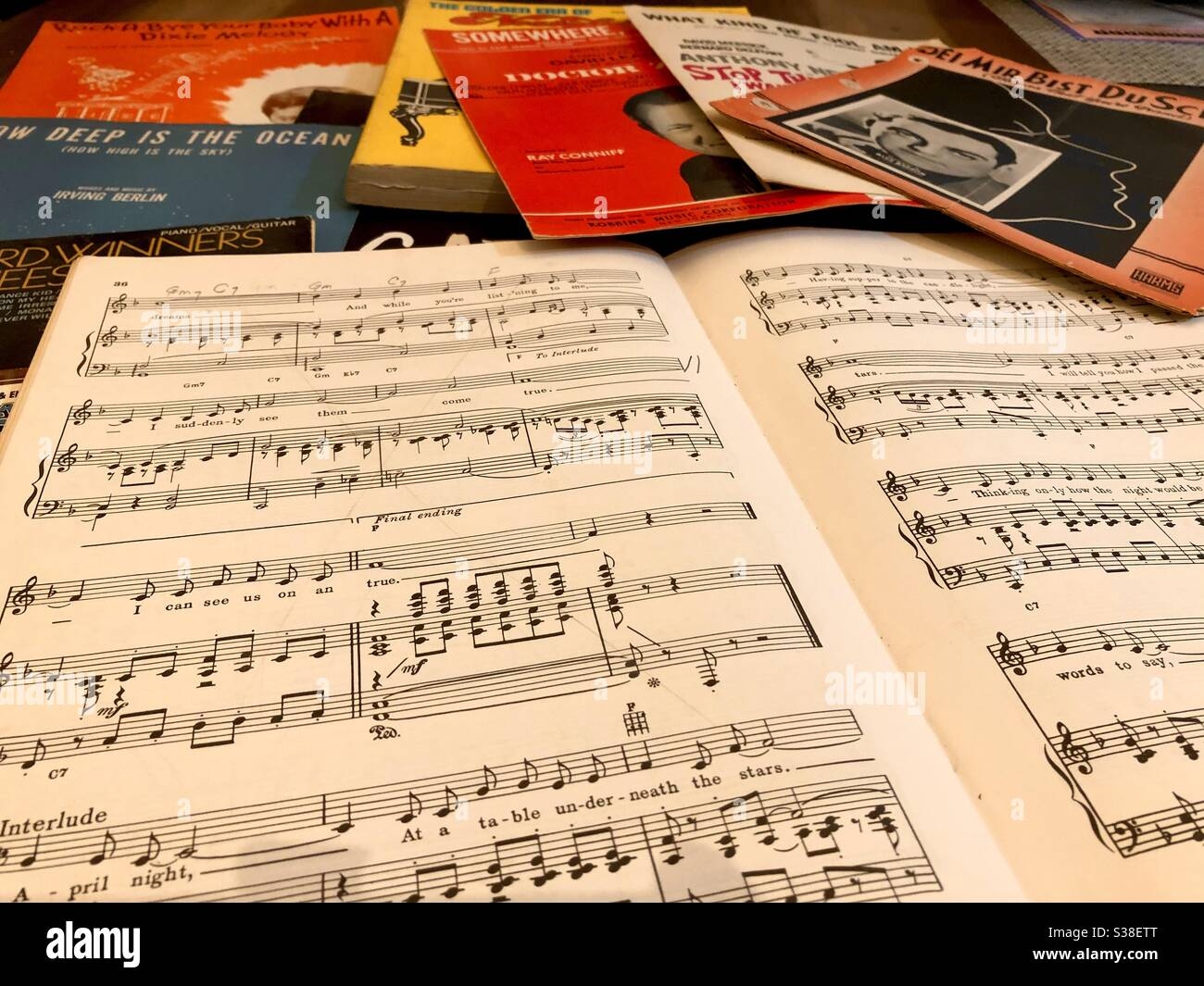 Sheet Music For Piano And A Collection Of Nostalgic Music Song Books Stock Photo Alamy Sheet Music For Piano And A Collection Of Nostalgic Music Song Books Stock Photo Alamy
